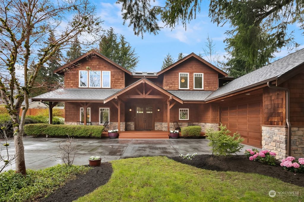 Photo of 1929 4th Street, Kirkland, WA 98033 (MLS # 2053282)