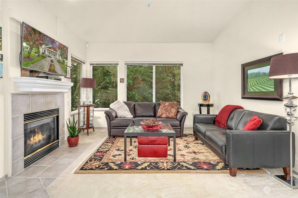 Photo of 11130 SE 208th Street #C203, Kent, WA 98031 (MLS # 2164005)