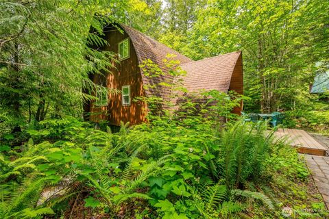 Photo of 14001 Welcome Road, Glacier, WA 98244 (MLS # 2396650)