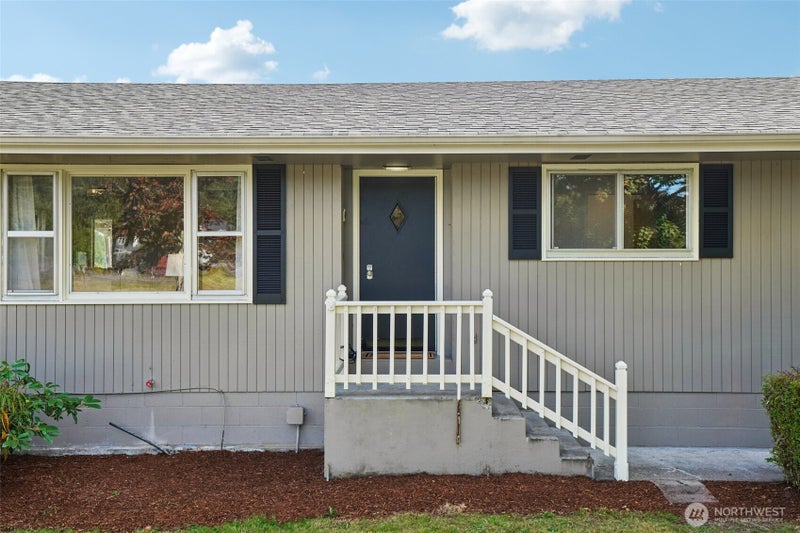 4749 Spirit Lake Highway