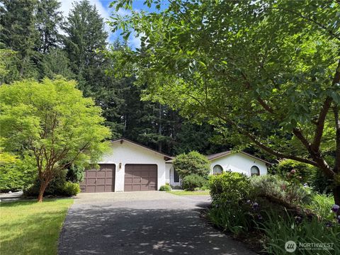 Photo of 23020 NE 61st St. ST, Redmond, WA 98053 (MLS # 2531275)