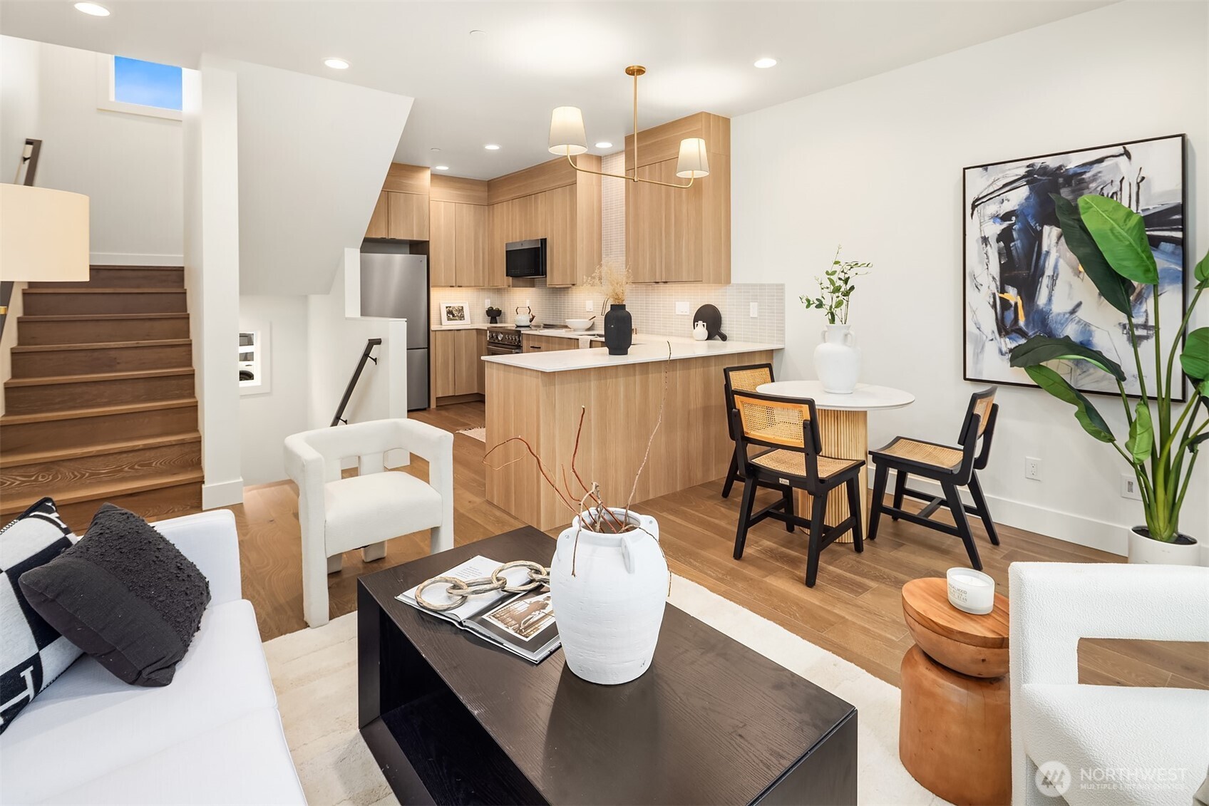 4418 1st Avenue NE A