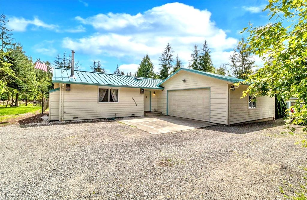 Photo of 13506 78th Street NE, Lake Stevens, WA 98258 (MLS # 1949738)
