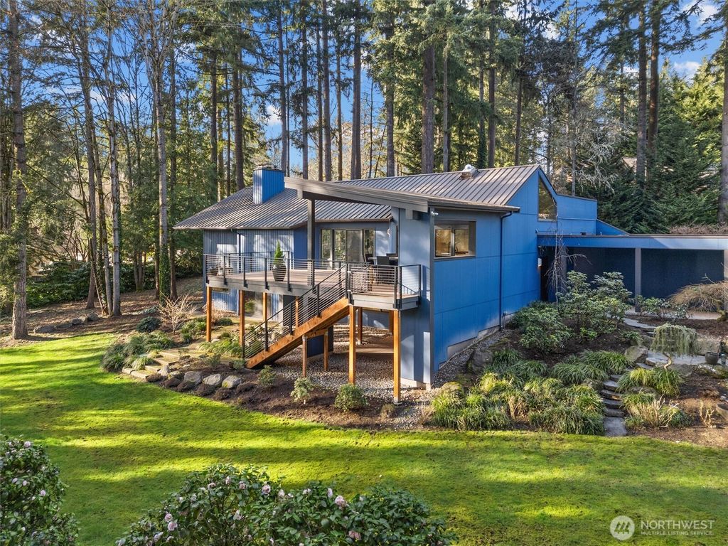 Photo of 2457 134th Avenue NE, Bellevue, WA 98005 (MLS # 2340823)