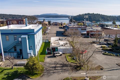 Photo of 25 Second St S St, Friday Harbor, WA 98250 (MLS # 2494107)