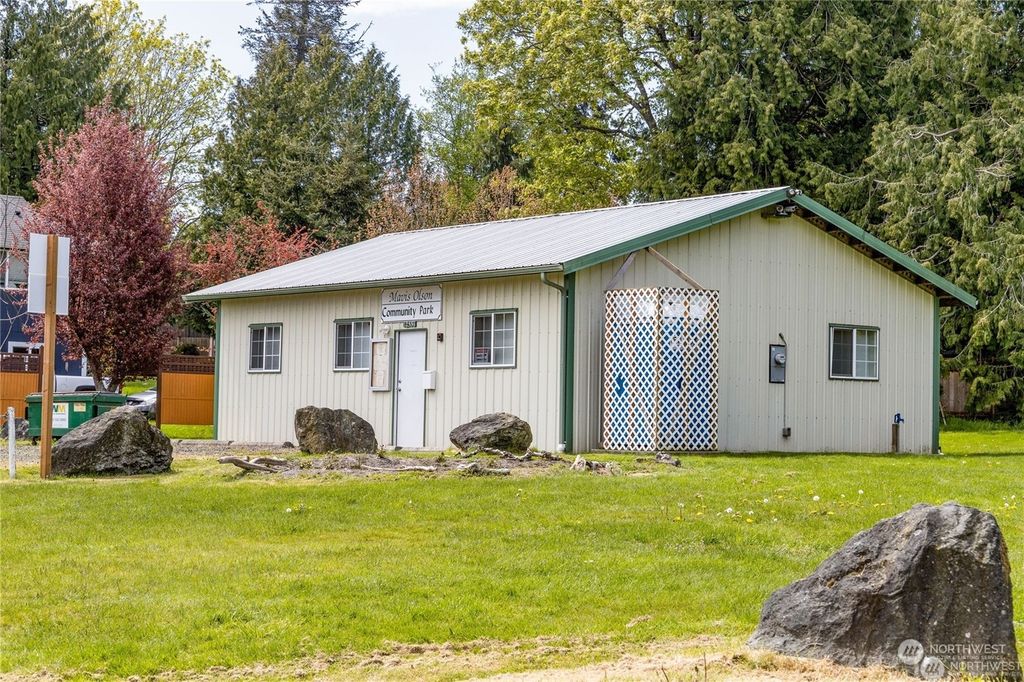 Photo of 12395 NE Philip Drive, Kingston, WA 98346 (MLS # 2302188)