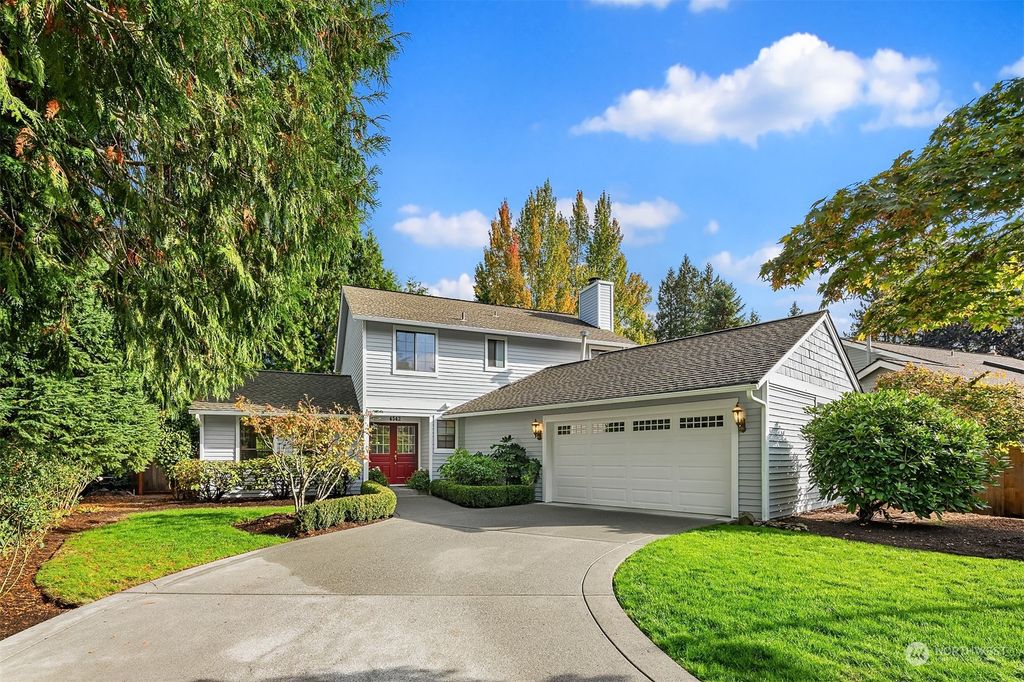 Photo of 4542 191st Avenue SE, Issaquah, WA 98027 (MLS # 2174786)