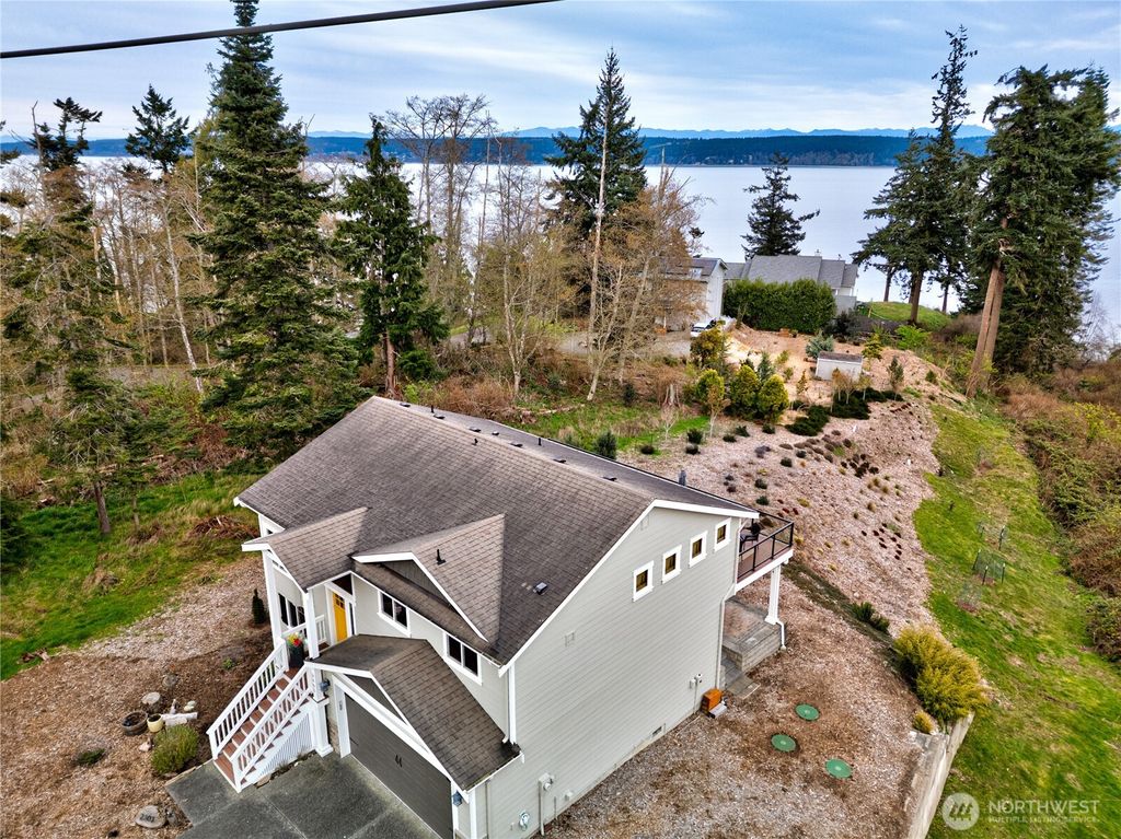 Photo of 2303 North Bluff Road, Greenbank, WA 98253 (MLS # 2501580)