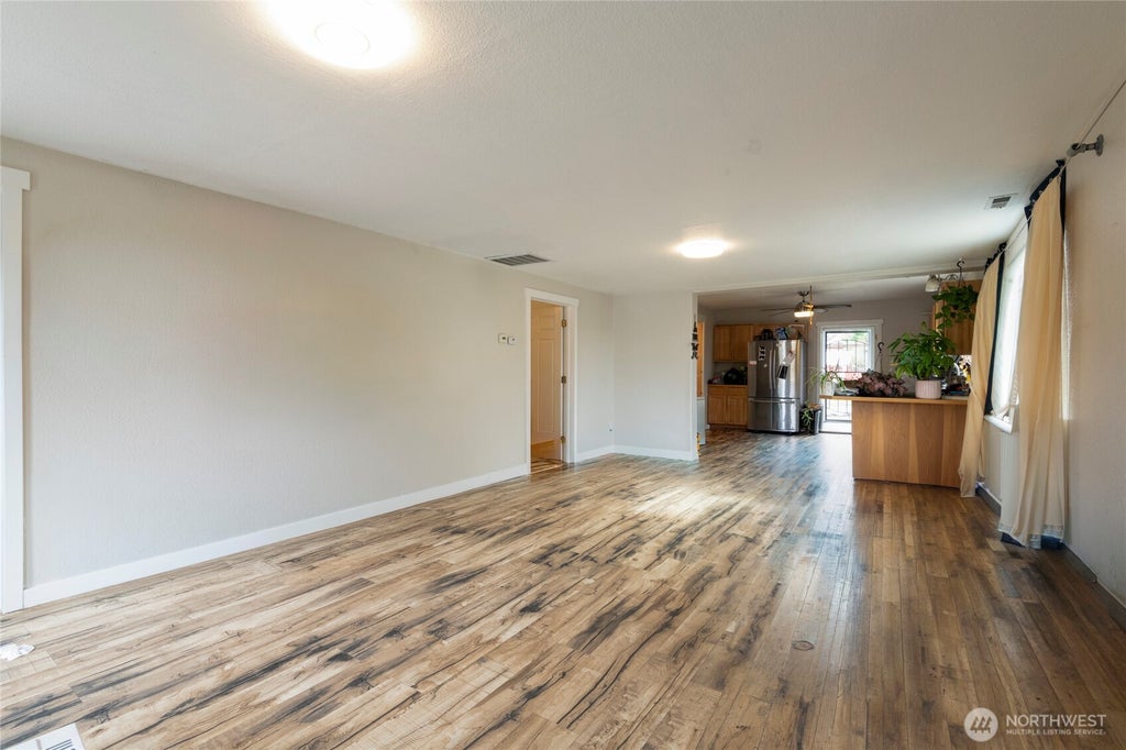 Photo of 514 Richmond Avenue, Centralia, WA 98531 (MLS # 2582493)