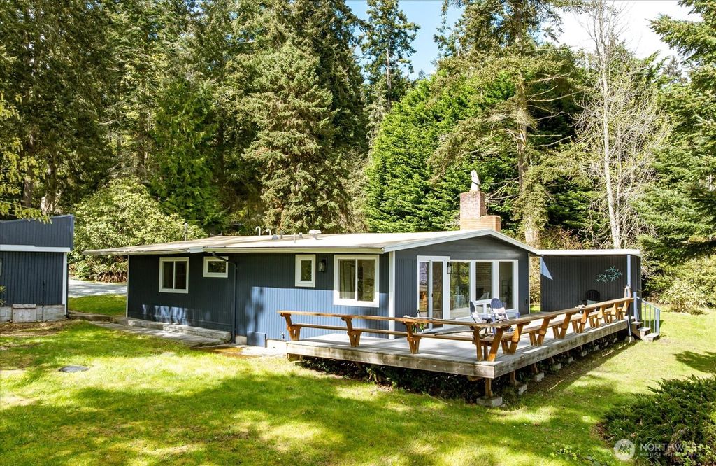 Photo of 377 Harrington Road, Coupeville, WA 98239 (MLS # 2528127)