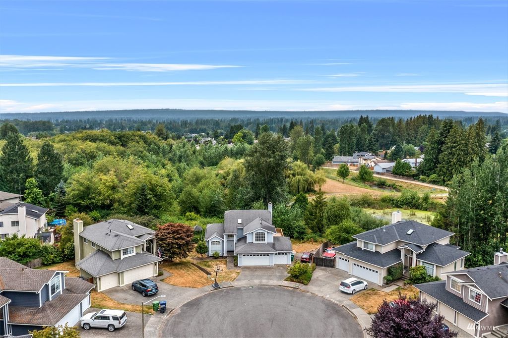 Photo of 7023 76th Drive NE, Marysville, WA 98270 (MLS # 1977925)