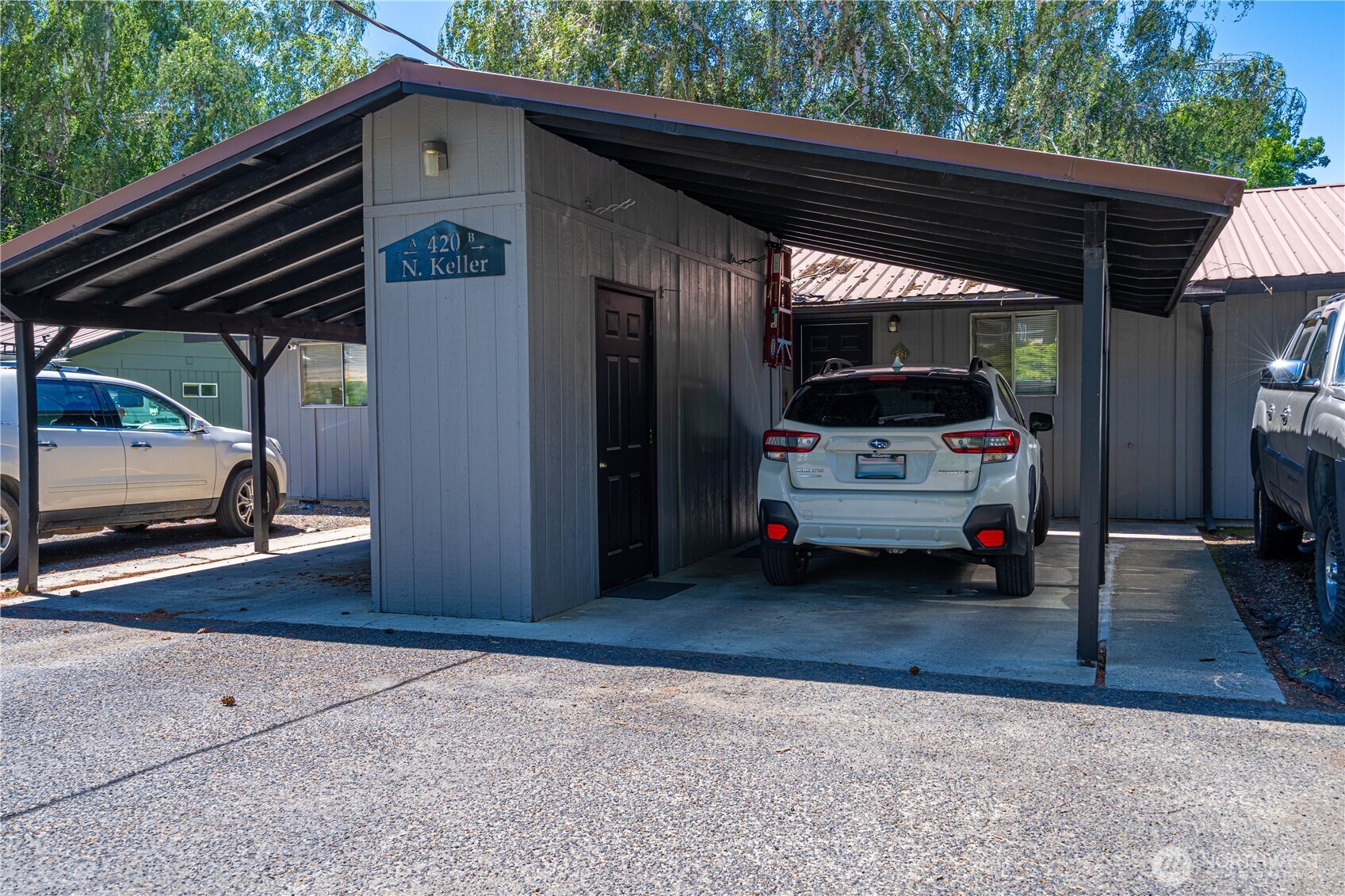 420 N Keller Avenue A & B
