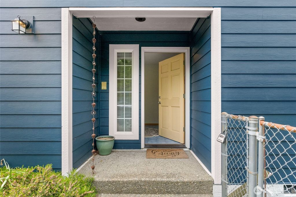 Photo of 312 E Park Street, North Bend, WA 98045 (MLS # 2513609)
