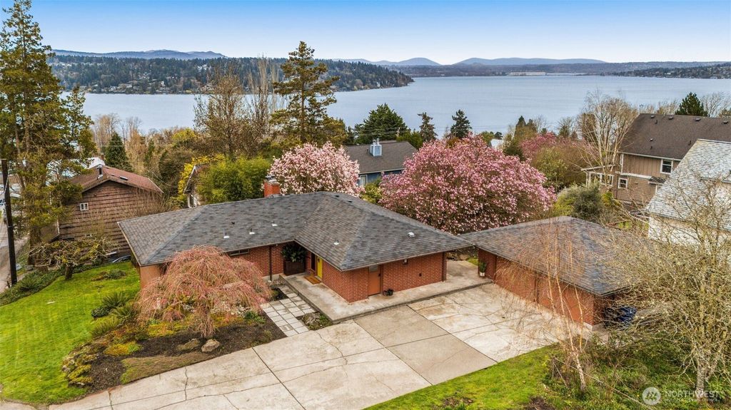 Photo of 6531 Seward Park (not on arterial) Avenue S, Seattle, WA 98118 (MLS # 2467468)