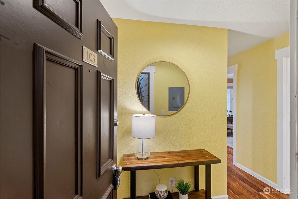 Photo of 5824 NE 75th Street #D103, Seattle, WA 98115 (MLS # 2003578)