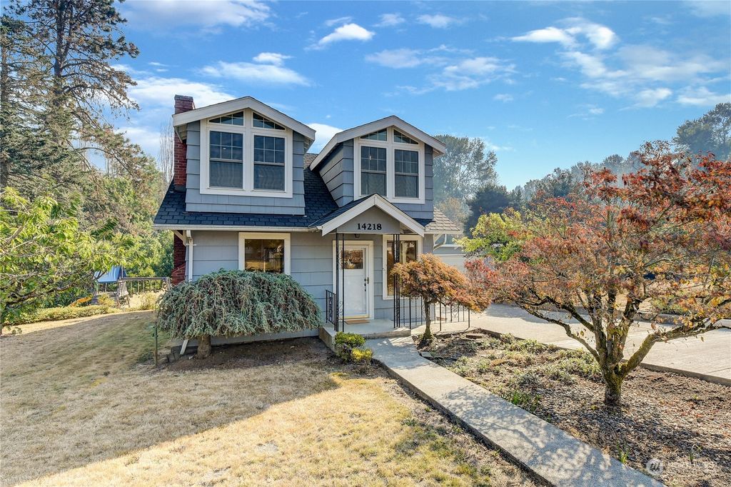 Photo of 14218 53rd Avenue S, Tukwila, WA 98168 (MLS # 1996401)