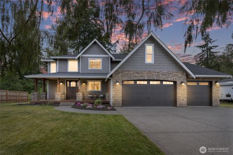 Photo of 15012 86th Avenue E, Puyallup, WA 98375 (MLS # 2550726)