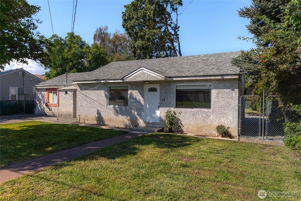 Photo of 64 N James Avenue, East Wenatchee, WA 98802 (MLS # 2578705)