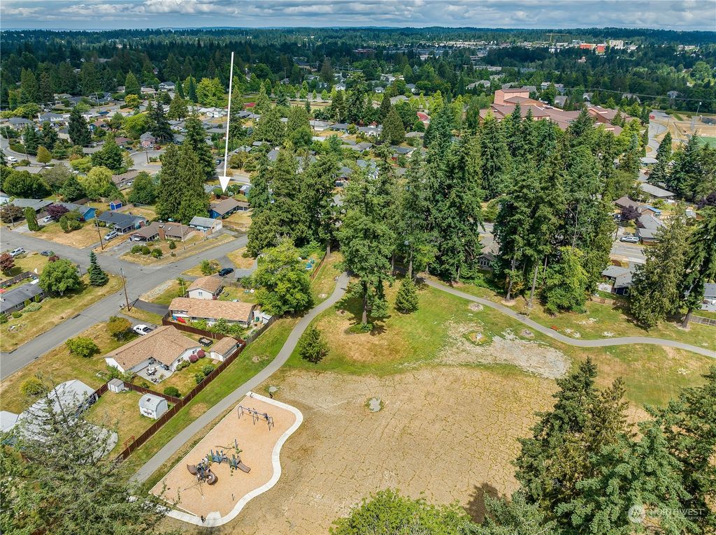 Photo of 22004 42nd Avenue W, Mountlake Terrace, WA 98043 (MLS # 2140716)
