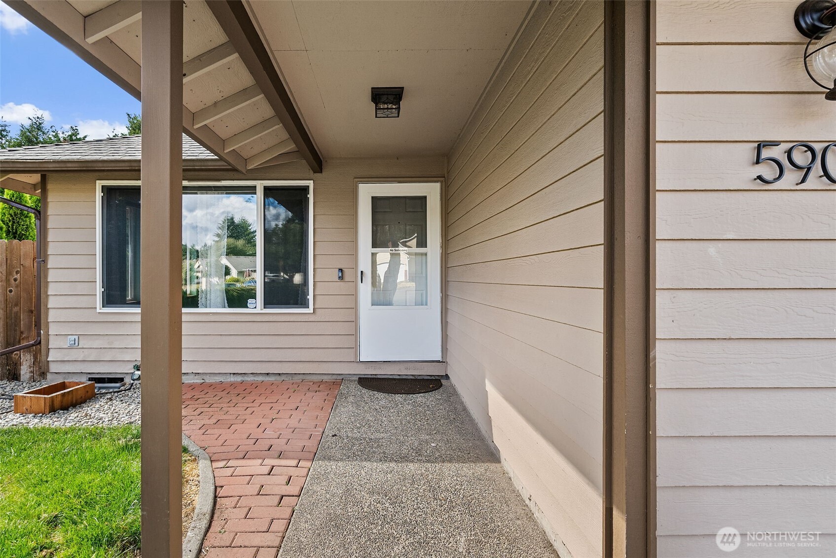 5905 Crimson Court SE