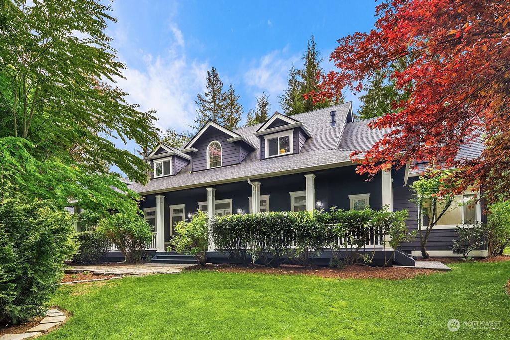 Photo of 21939 NE 187th Street, Woodinville, WA 98077 (MLS # 2239839)