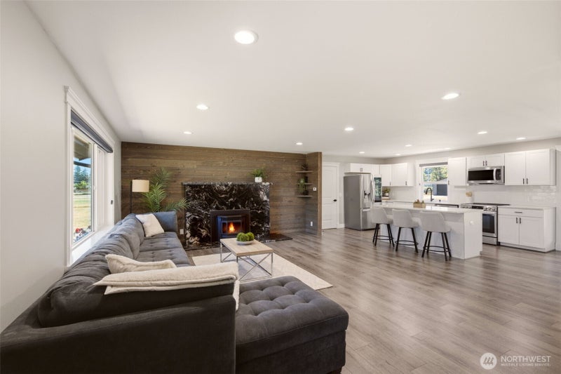 11114 State Route 162 E