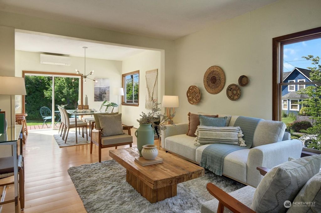 Photo of 3201 S Byron Street, Seattle, WA 98144 (MLS # 2067749)