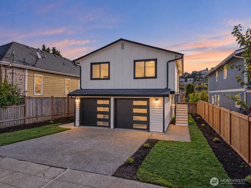 Photo of 1718 25th Avenue S, Seattle, WA 98144 (MLS # 2584528)