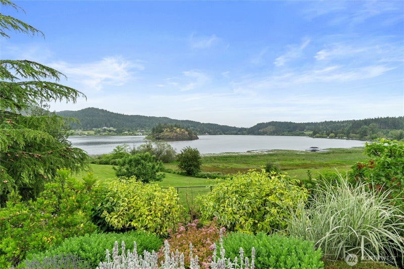 5663 S Campbell Lake Road