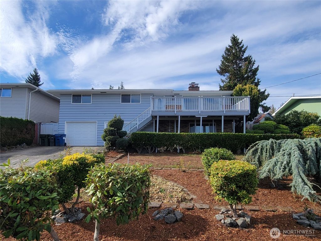 Photo of 17931 50th Avenue S, SeaTac, WA 98188 (MLS # 2445475)