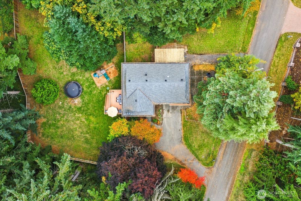 Photo of 17429 17th Avenue W, Lynnwood, WA 98037 (MLS # 2449097)