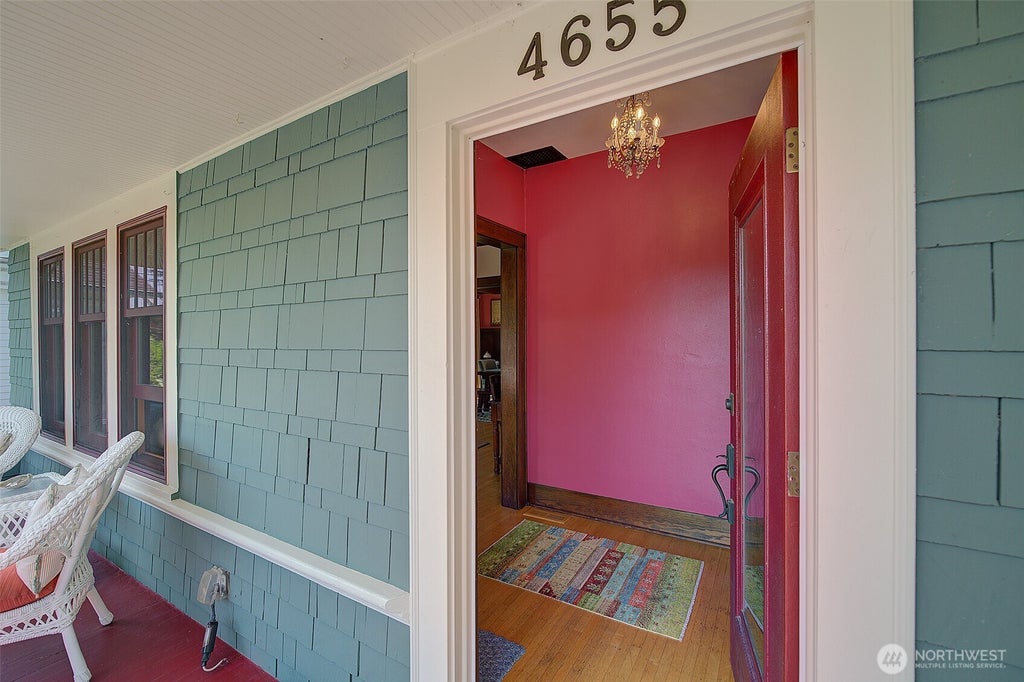 Photo of 4655 Eastern Avenue N, Seattle, WA 98103 (MLS # 2555724)