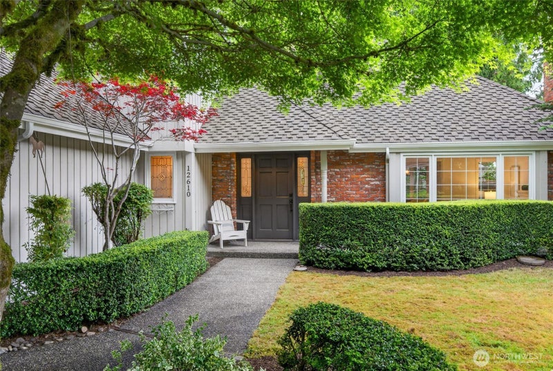 12610 NE 68th Place
