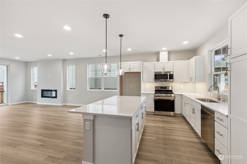 Photo of 554 SW 99th Place #38, Seattle, WA 98106 (MLS # 2196907)