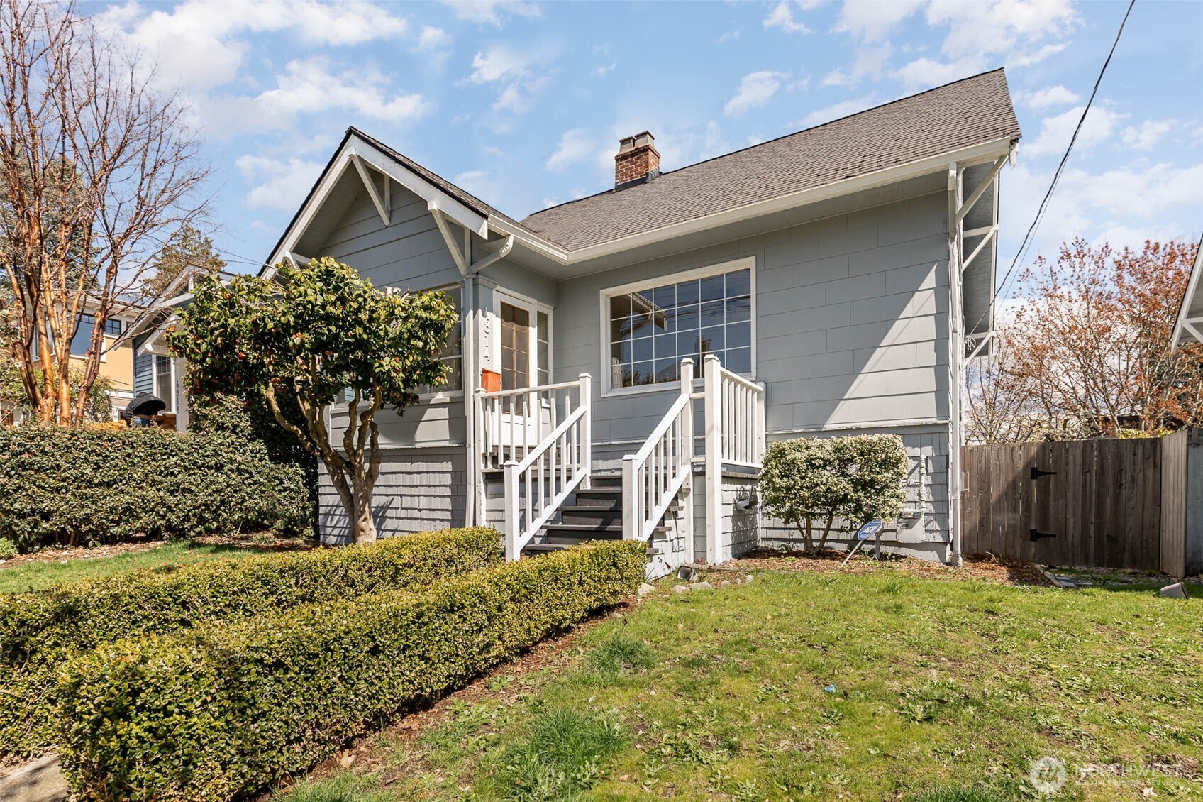 4814 36th Avenue NE