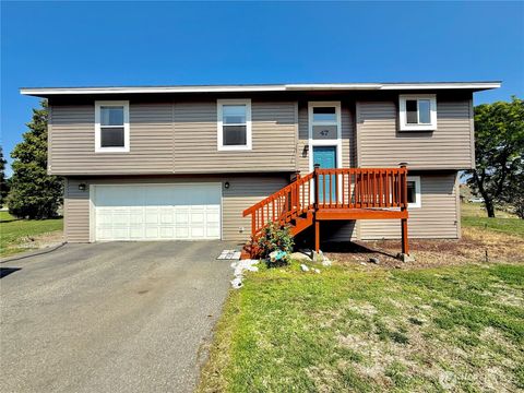 Photo of 47 Kruse Street, Omak, WA 98841 (MLS # 2507252)