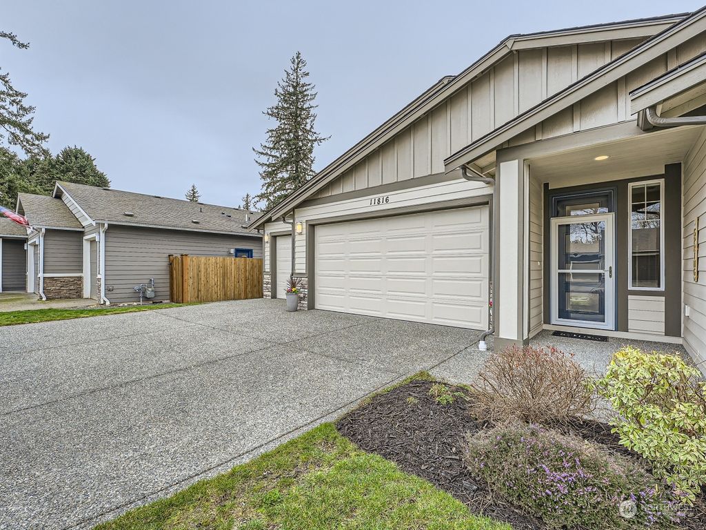 Photo of 11816 52nd Drive NE, Marysville, WA 98271 (MLS # 2208512)