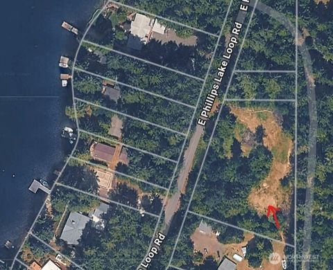 Photo of 721 E Phillips Lake Loop Road, Shelton, WA 98584 (MLS # 2487022)