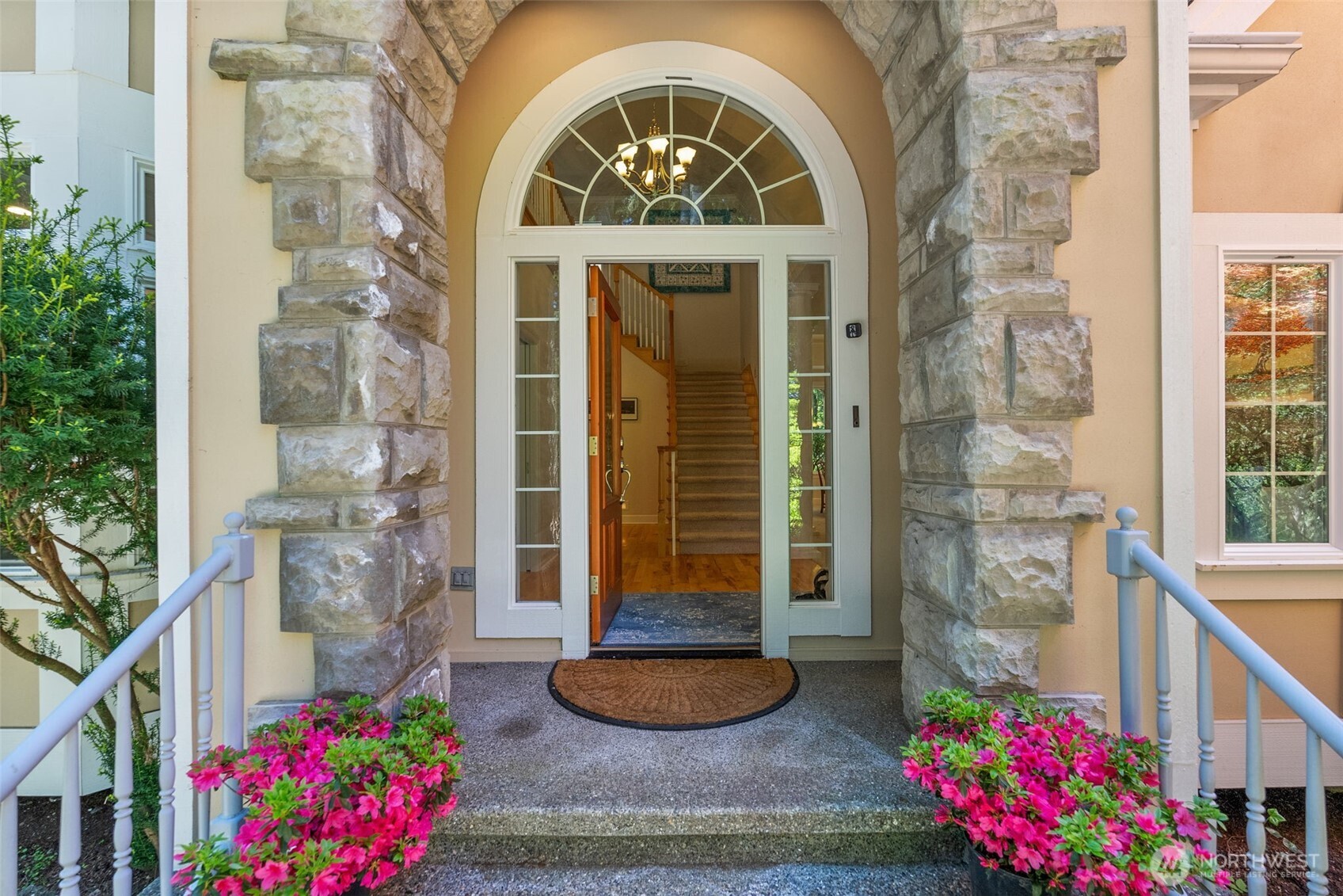 555 Hyak Drive