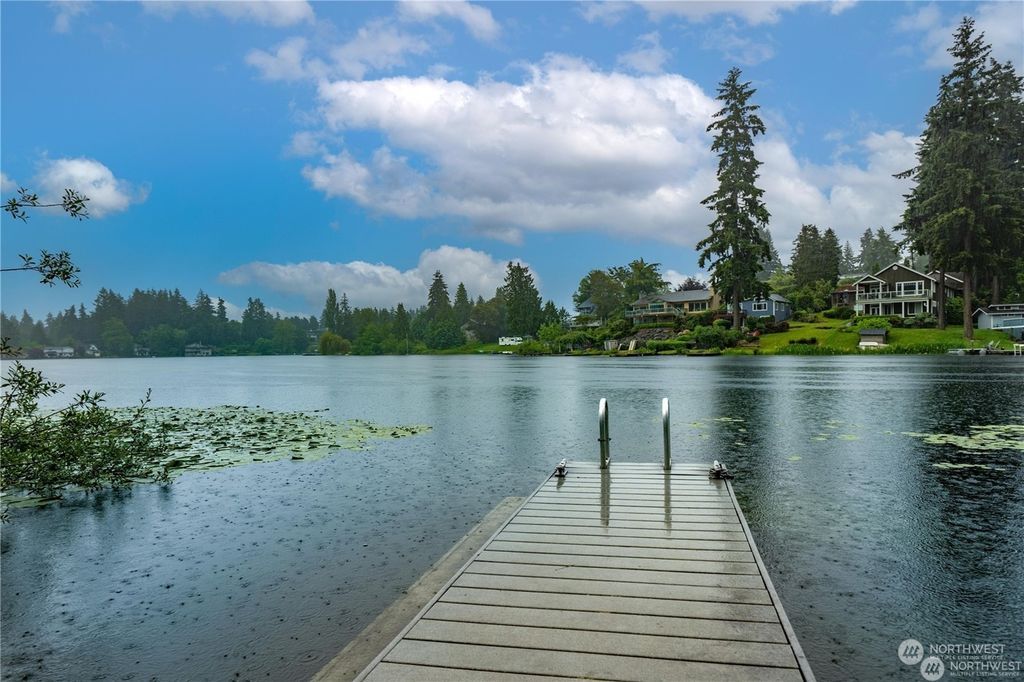 Photo of 3214 S 272nd Place, Auburn, WA 98001 (MLS # 2306471)