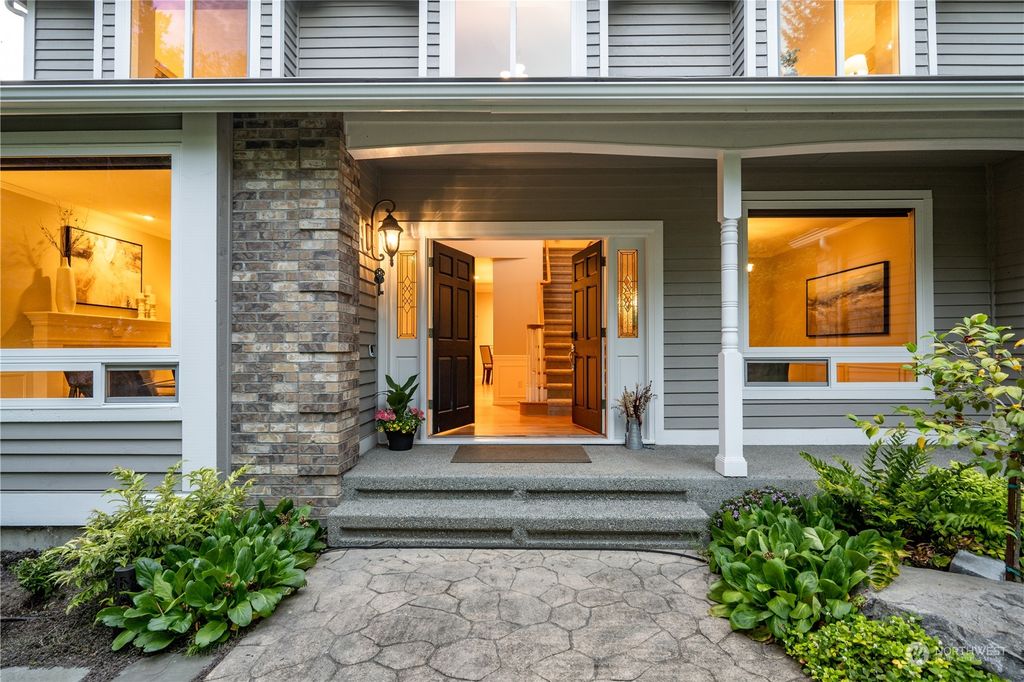 Photo of 23714 NE 61st Street, Redmond, WA 98053 (MLS # 2139439)