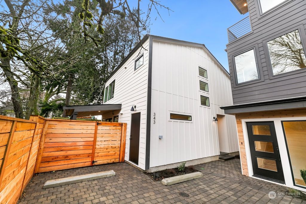 Photo of 343 NE 90th Street #3, Seattle, WA 98115 (MLS # 2322913)