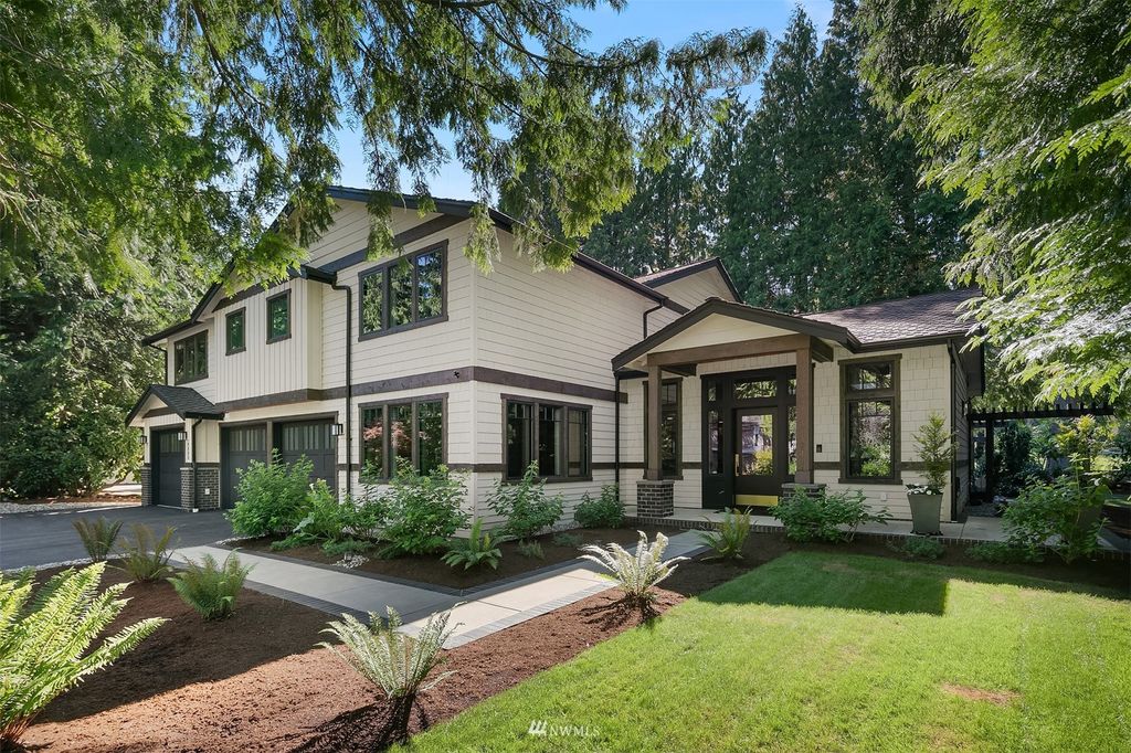 Photo of 2223 Sahalee Drive E, Sammamish, WA 98074 (MLS # 1967535)