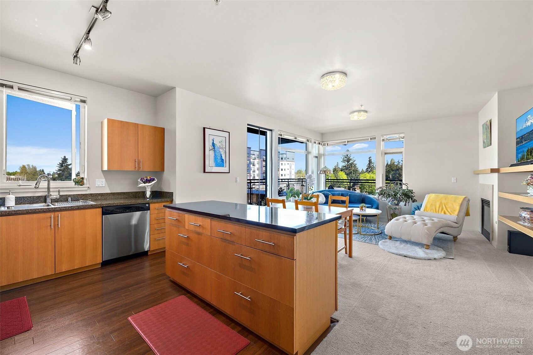 15100 6th Avenue SW 528