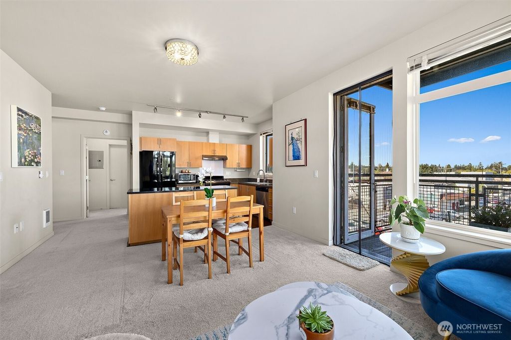 listing image 9366113842817981901