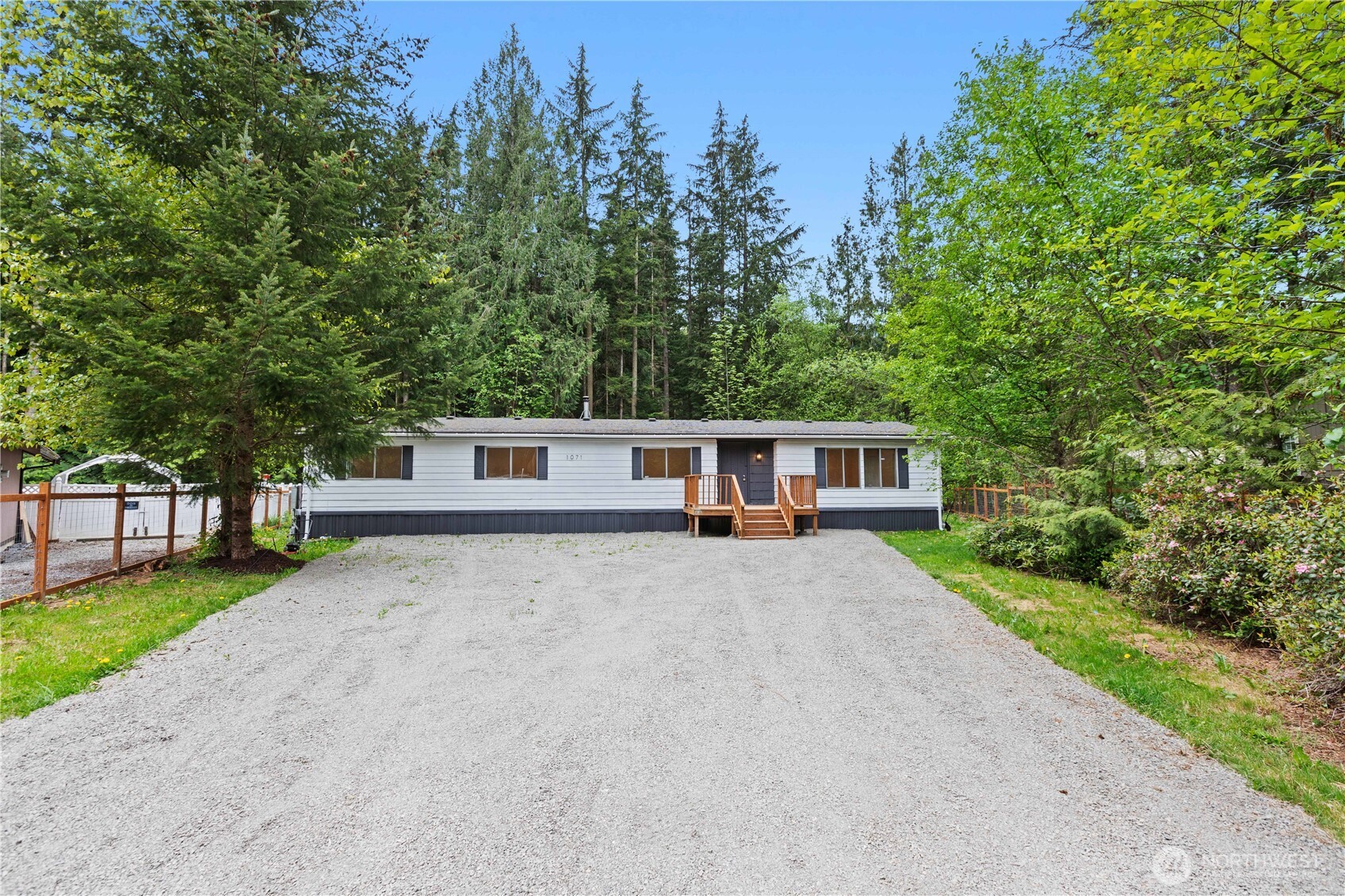 1071 Red Valley Lane