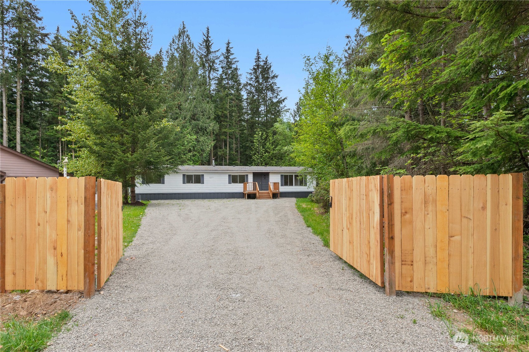 1071 Red Valley Lane