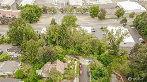 Photo of 11717 Rainier Avenue S, Seattle, WA 98178 (MLS # 2432892)