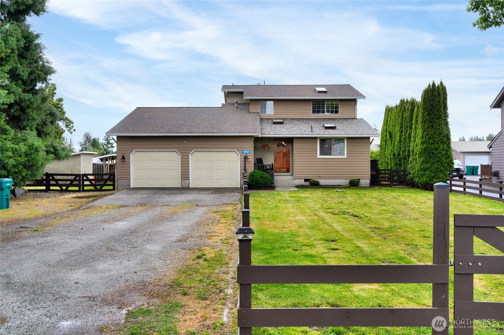 Photo of 17065 Avon Street, Mount Vernon, WA 98273 (MLS # 2588855)