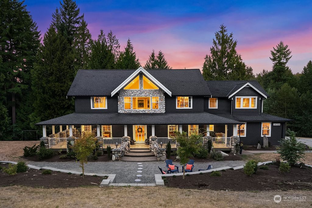 Photo of 14734 209th Avenue SE, Renton, WA 98059 (MLS # 2151491)